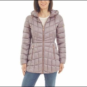 BERNARDO Quilted Packable Puffer Jacket